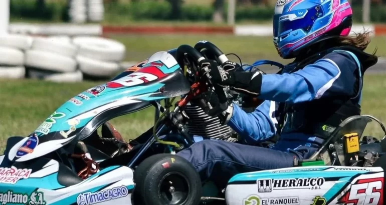 Lucía Todino volvió a subir al podio en el Kart del Oeste y sigue siendo protagonista en Rotax Menores Lucía Todino volvió a subir al podio en el Kart del Oeste y sigue siendo protagonista en Rotax Menores