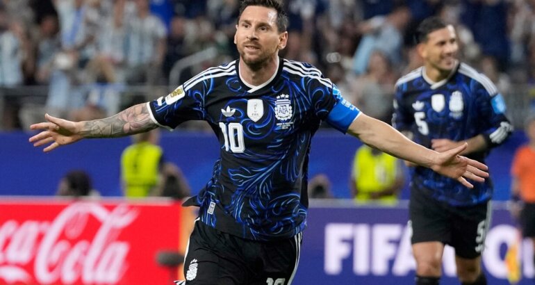 Con presencia argentina, la FIFA reveló su 11 ideal del Mundial Con presencia argentina, la FIFA reveló su 11 ideal del Mundial