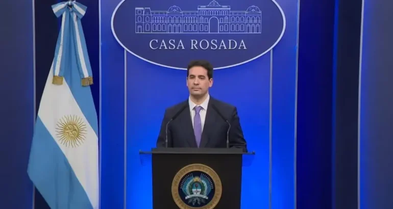 Ravier afirma que “Santilli inaugura nueva etapa política para el Gobierno” y destaca logros de Milei Ravier afirma que “Santilli inaugura nueva etapa política para el Gobierno” y destaca logros de Milei