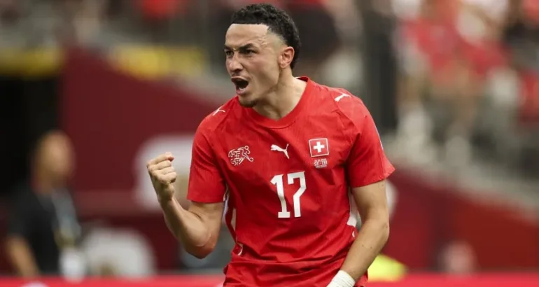Suiza venció a Canadá y se quedó con el Grupo B Suiza venció a Canadá y se quedó con el Grupo B