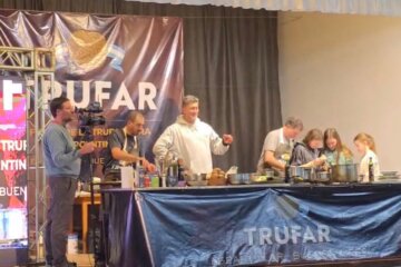 Neumann destacó el crecimiento de la truficultura y busca posicionar a Espartillar como capital provincial de la actividad Neumann destacó el crecimiento de la truficultura y busca posicionar a Espartillar como capital provincial de la actividad