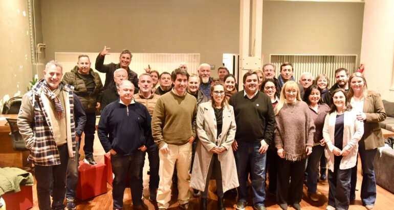 El radicalismo bonaerense inició una nueva etapa y busca construir una alternativa política de cara al futuro El radicalismo bonaerense inició una nueva etapa y busca construir una alternativa política de cara al futuro