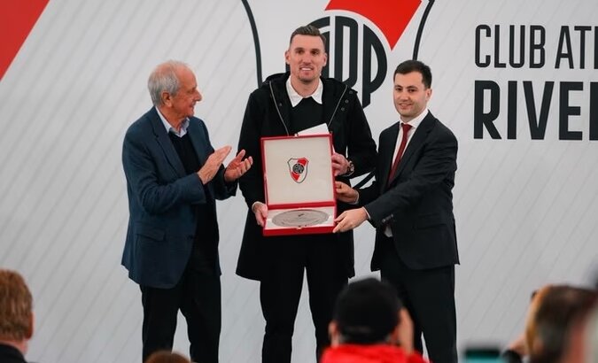 Franco Armani dejó River y se despidió de los hinchas Franco Armani dejó River y se despidió de los hinchas