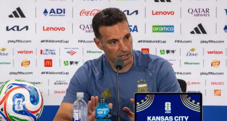 Scaloni: “Con Inglaterra es un partido de fútbol, no busquemos otra cosa” Scaloni: “Con Inglaterra es un partido de fútbol, no busquemos otra cosa”