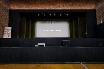 Se estrenó “Voces en el Tiempo”, un documental que rescata la memoria de los habitantes de Rivera Se estrenó “Voces en el Tiempo”, un documental que rescata la memoria de los habitantes de Rivera