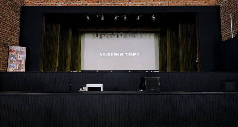 Se estrenó “Voces en el Tiempo”, un documental que rescata la memoria de los habitantes de Rivera Se estrenó “Voces en el Tiempo”, un documental que rescata la memoria de los habitantes de Rivera
