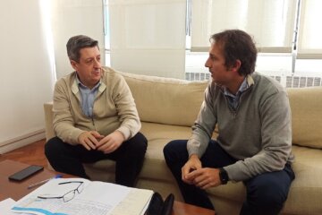 Andres llevó a La Plata los reclamos por las cloacas de Rivera y nuevas obras para el distrito Andres llevó a La Plata los reclamos por las cloacas de Rivera y nuevas obras para el distrito