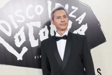 Muere Manolo Arjona, miembro original de Locomía, a los 58 años Muere Manolo Arjona, miembro original de Locomía, a los 58 años