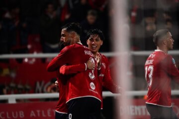 Independiente venció a Newell’s y mantiene puntaje perfecto en el Clausura Independiente venció a Newell’s y mantiene puntaje perfecto en el Clausura