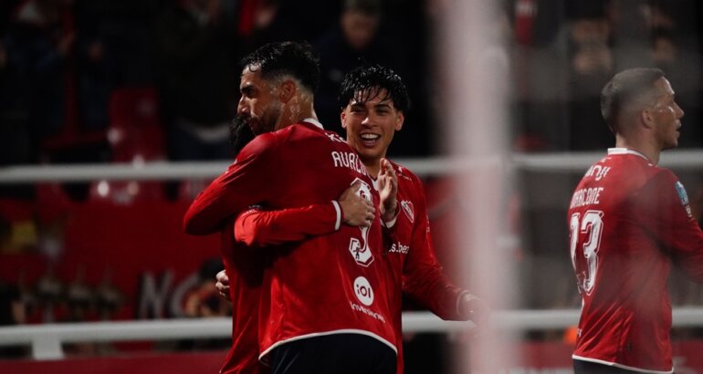Independiente venció a Newell’s y mantiene puntaje perfecto en el Clausura Independiente venció a Newell’s y mantiene puntaje perfecto en el Clausura