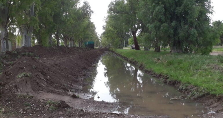 Carhué: el Concejo aprobó un pedido para mejorar los desagües pluviales y reclamó regularizar la situación de dos trabajadoras municipales Carhué: el Concejo aprobó un pedido para mejorar los desagües pluviales y reclamó regularizar la situación de dos trabajadoras municipales