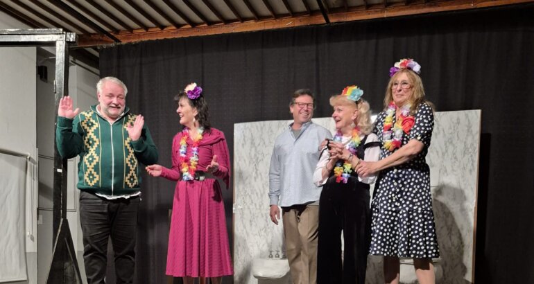 «Los Salidos de la Vaina» celebraron 25 años de trayectoria con dos exitosas funciones de «Verona» «Los Salidos de la Vaina» celebraron 25 años de trayectoria con dos exitosas funciones de «Verona»