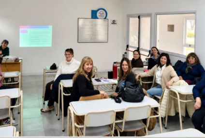 Carhué fue sede del primer encuentro de capacitación en la Ley Micaela para equipos educativas de Adolfo Alsina Carhué fue sede del primer encuentro de capacitación en la Ley Micaela para equipos educativas de Adolfo Alsina