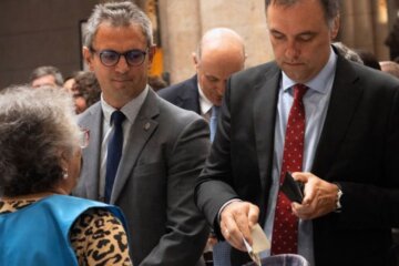 La dueña de la propiedad que alquila la madre de Adorni confirmó un pago adelantado por 12.000 dólares en efectivo La dueña de la propiedad que alquila la madre de Adorni confirmó un pago adelantado por 12.000 dólares en efectivo