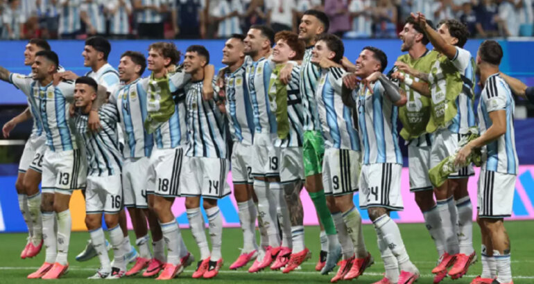 «Salten todos»: el emotivo video de la AFA para palpitar la semifinal ante Inglaterra «Salten todos»: el emotivo video de la AFA para palpitar la semifinal ante Inglaterra