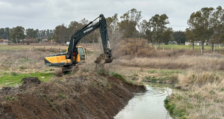 Carhué: avanzan los trabajos para fortalecer el sistema de desagües ante el fenómeno de El Niño Carhué: avanzan los trabajos para fortalecer el sistema de desagües ante el fenómeno de El Niño