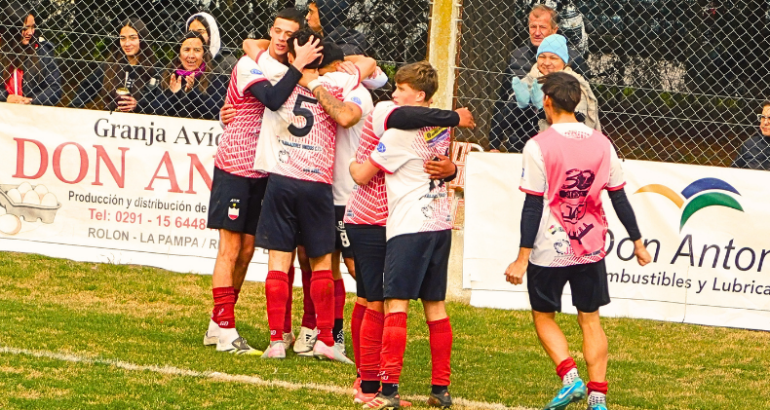Liga Regional: Deportivo Rivera dio otro paso firme y está en semifinales del Apertura de Reserva Liga Regional: Deportivo Rivera dio otro paso firme y está en semifinales del Apertura de Reserva
