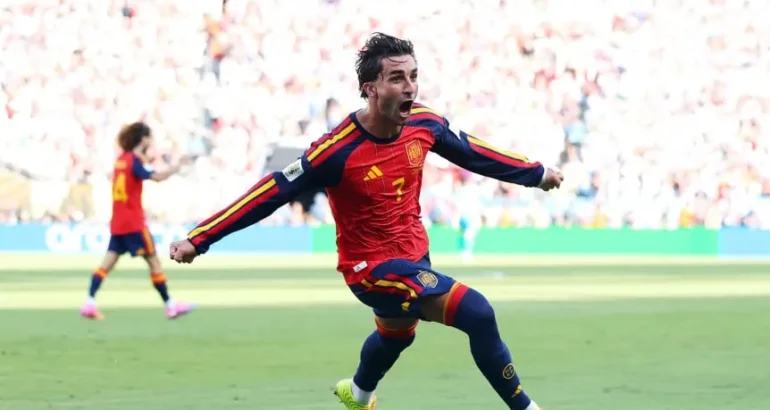 España destronó a Argentina y es campeón del Mundial España destronó a Argentina y es campeón del Mundial