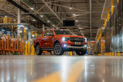 Según el presidente de Ford, la venta de autos nacionales cayó 40% y la llegada de marcas chinas “está recién empezando” Según el presidente de Ford, la venta de autos nacionales cayó 40% y la llegada de marcas chinas “está recién empezando”