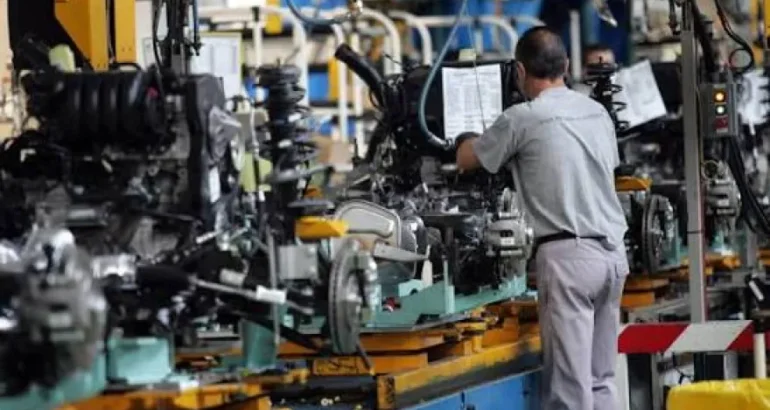 Industria en rojo: 18 meses seguidos de despidos y más de 80 mil empleos perdidos Industria en rojo: 18 meses seguidos de despidos y más de 80 mil empleos perdidos