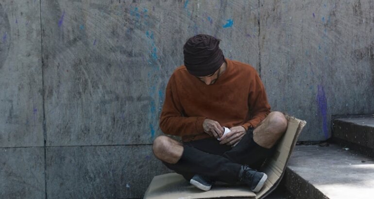Un estudio de la UBA reveló que casi la mitad de los jóvenes argentinos vive en situación de vulnerabilidad Un estudio de la UBA reveló que casi la mitad de los jóvenes argentinos vive en situación de vulnerabilidad
