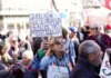 Jubilados marchan al Congreso con el apoyo de las principales centrales obreras Jubilados marchan al Congreso con el apoyo de las principales centrales obreras