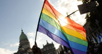 A 16 años del Matrimonio Igualitario: más de 11 mil parejas del mismo sexo se casaron en la provincia de Buenos Aires A 16 años del Matrimonio Igualitario: más de 11 mil parejas del mismo sexo se casaron en la provincia de Buenos Aires