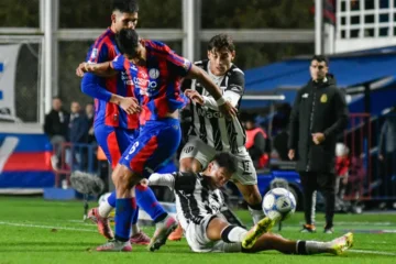 San Lorenzo venció a Gimnasia (M) sobre el final y logró su primer triunfo en el Clausura San Lorenzo venció a Gimnasia (M) sobre el final y logró su primer triunfo en el Clausura