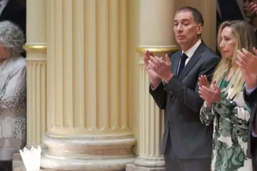 En medio de la ola polar, Diego Santilli busca los votos para modificar la Zona Fría En medio de la ola polar, Diego Santilli busca los votos para modificar la Zona Fría