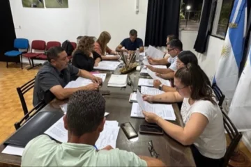 El Concejo Deliberante de Macachín rechazó los balances de la gestión de Mujica y cuestionó su ejecución presupuestaria El Concejo Deliberante de Macachín rechazó los balances de la gestión de Mujica y cuestionó su ejecución presupuestaria