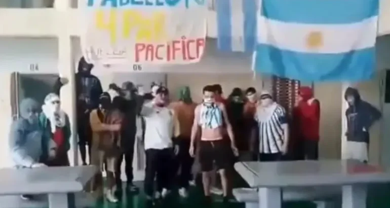 Insólito: la Justicia le dio 72 horas al Gobierno de Chubut para que le de más carne a presos amotinados Insólito: la Justicia le dio 72 horas al Gobierno de Chubut para que le de más carne a presos amotinados