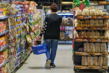 El consumo masivo volvió a caer en agosto y acumula una baja del 2,7% en lo que va del año El consumo masivo volvió a caer en agosto y acumula una baja del 2,7% en lo que va del año