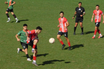 Deportivo Rivera e Independiente igualaron en un clásico vibrante y mantuvieron su invicto Deportivo Rivera e Independiente igualaron en un clásico vibrante y mantuvieron su invicto