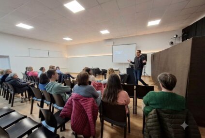 Frente al avance de las estafas digitales, brindaron herramientas de prevención en Rivera Frente al avance de las estafas digitales, brindaron herramientas de prevención en Rivera