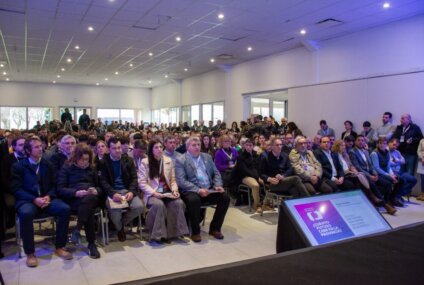 Adolfo Alsina participó del encuentro regional para definir las obras estratégicas del futuro bonaerense Adolfo Alsina participó del encuentro regional para definir las obras estratégicas del futuro bonaerense