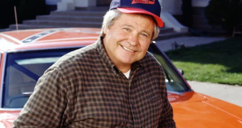 Luto en Hollywood: murió Ben Jones, el actor que interpretó a Cooter en ‘Los Dukes de Hazzard’ Luto en Hollywood: murió Ben Jones, el actor que interpretó a Cooter en ‘Los Dukes de Hazzard’