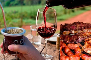 Mate, vino y asado: preocupa la caída del consumo en tres clásicos argentinos Mate, vino y asado: preocupa la caída del consumo en tres clásicos argentinos