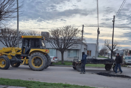 Rivera: comenzó un plan de bacheo para mejorar el estado de las calles Rivera: comenzó un plan de bacheo para mejorar el estado de las calles