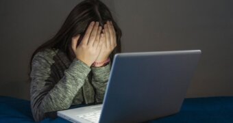Coronel Dorrego: detienen a profesor acusado de pedirle fotos íntimas a alumnas Coronel Dorrego: detienen a profesor acusado de pedirle fotos íntimas a alumnas