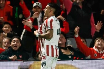 Instituto le ganó a San Lorenzo y quedó como único líder de su Zona Instituto le ganó a San Lorenzo y quedó como único líder de su Zona