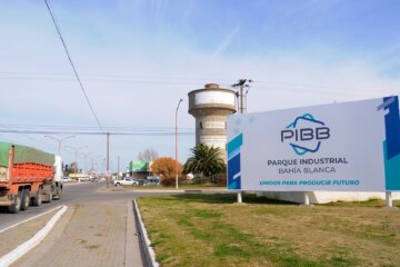 Empresas de Adolfo Alsina podrán incorporarse al Banco de Datos del Parque Industrial de Bahía Blanca Empresas de Adolfo Alsina podrán incorporarse al Banco de Datos del Parque Industrial de Bahía Blanca