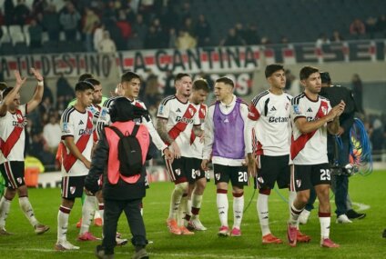 River quiere sumar sus primeros puntos ante el, por ahora imbatible Argentinos River quiere sumar sus primeros puntos ante el, por ahora imbatible Argentinos