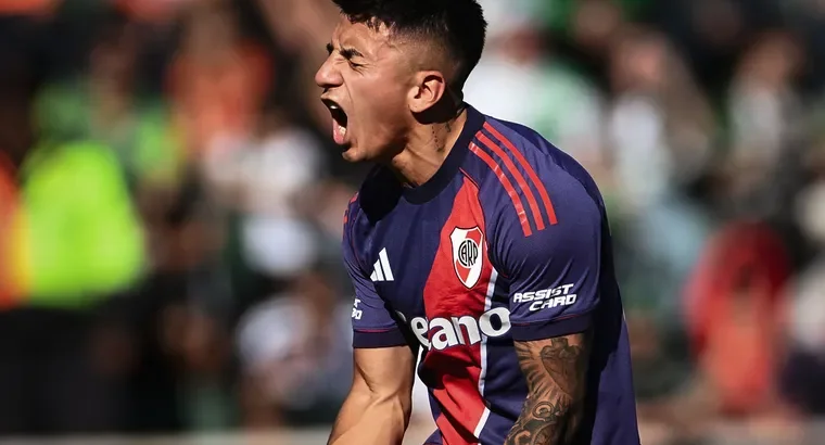 River venció 3-2 a Banfield como visitante y tomó oxígeno River venció 3-2 a Banfield como visitante y tomó oxígeno