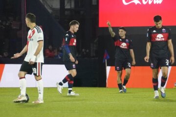 River perdió con Tigre y quedó último, sin goles River perdió con Tigre y quedó último, sin goles