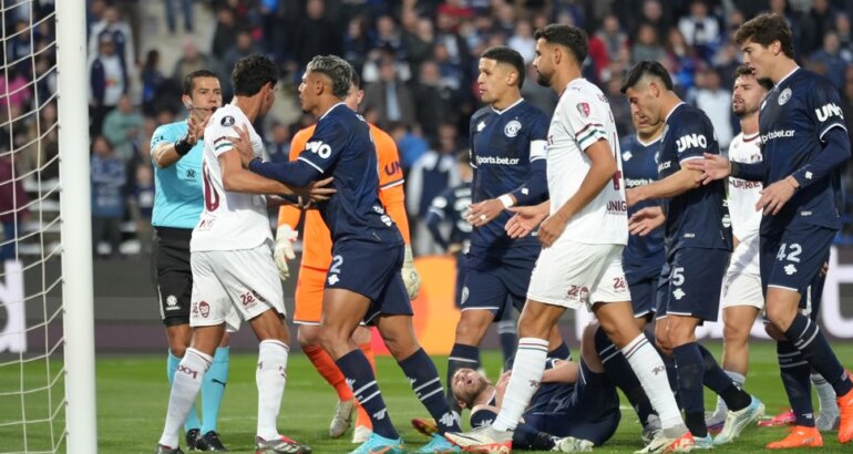 Independiente Rivadavia cayó en los penales con Fluminense y quedó eliminado de la Libertadores Independiente Rivadavia cayó en los penales con Fluminense y quedó eliminado de la Libertadores