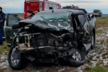 Chocó una camioneta del Ejército en la ruta 33: tres heridos Chocó una camioneta del Ejército en la ruta 33: tres heridos