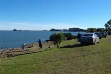 Encontraron muerto a un cuarto pescador tras el naufragio en Laguna del Monte: queda uno desaparecido Encontraron muerto a un cuarto pescador tras el naufragio en Laguna del Monte: queda uno desaparecido