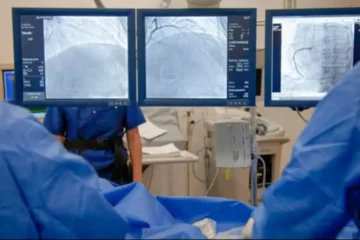 En la Argentina se realiza un procedimiento cardiovascular por cateterismo cada dos minutos En la Argentina se realiza un procedimiento cardiovascular por cateterismo cada dos minutos