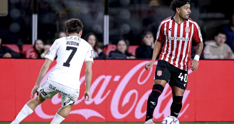 Estudiantes empató con Corinthians y definirá la serie en Brasil Estudiantes empató con Corinthians y definirá la serie en Brasil