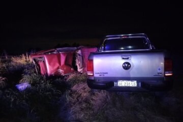 Ruta 5: “Kino” el cantante protagonizó un choque entre una Amarok y un Volkswagen Gol Ruta 5: “Kino” el cantante protagonizó un choque entre una Amarok y un Volkswagen Gol